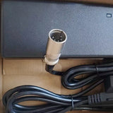 42V, 2A Caricabatterie per bici elettrica CH-02  di MARATRON – XLR a 5 pin compatibile con la batteria TranzX da 36V